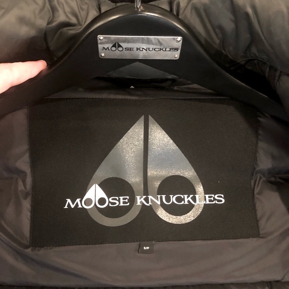 💚🖤 Moose Knuckles Govan puffer jacket- Small (4/6) - Picture 9 of 16